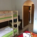 Gasthof Metzgerwirt Vieh Heli 3*