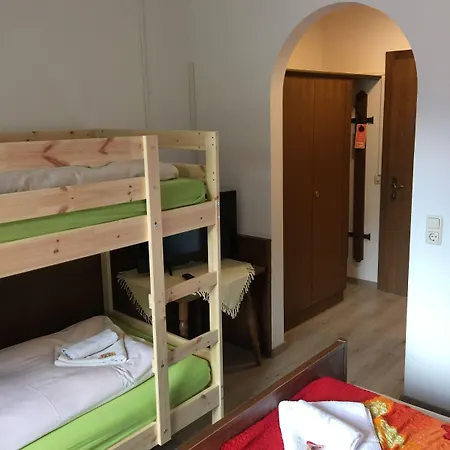 Mini-hôtel Metzgerwirt Vieh Heli 3*