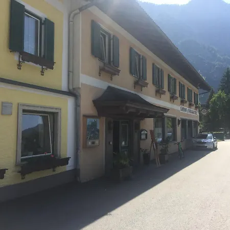 Metzgerwirt Vieh Heli Han/Misafirhane Bad Goisern