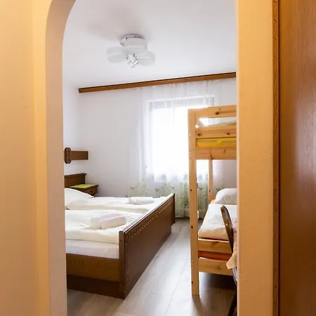 Mini-hôtel Metzgerwirt Vieh Heli Bad Goisern