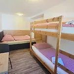 Han/Misafirhane Metzgerwirt Vieh Heli